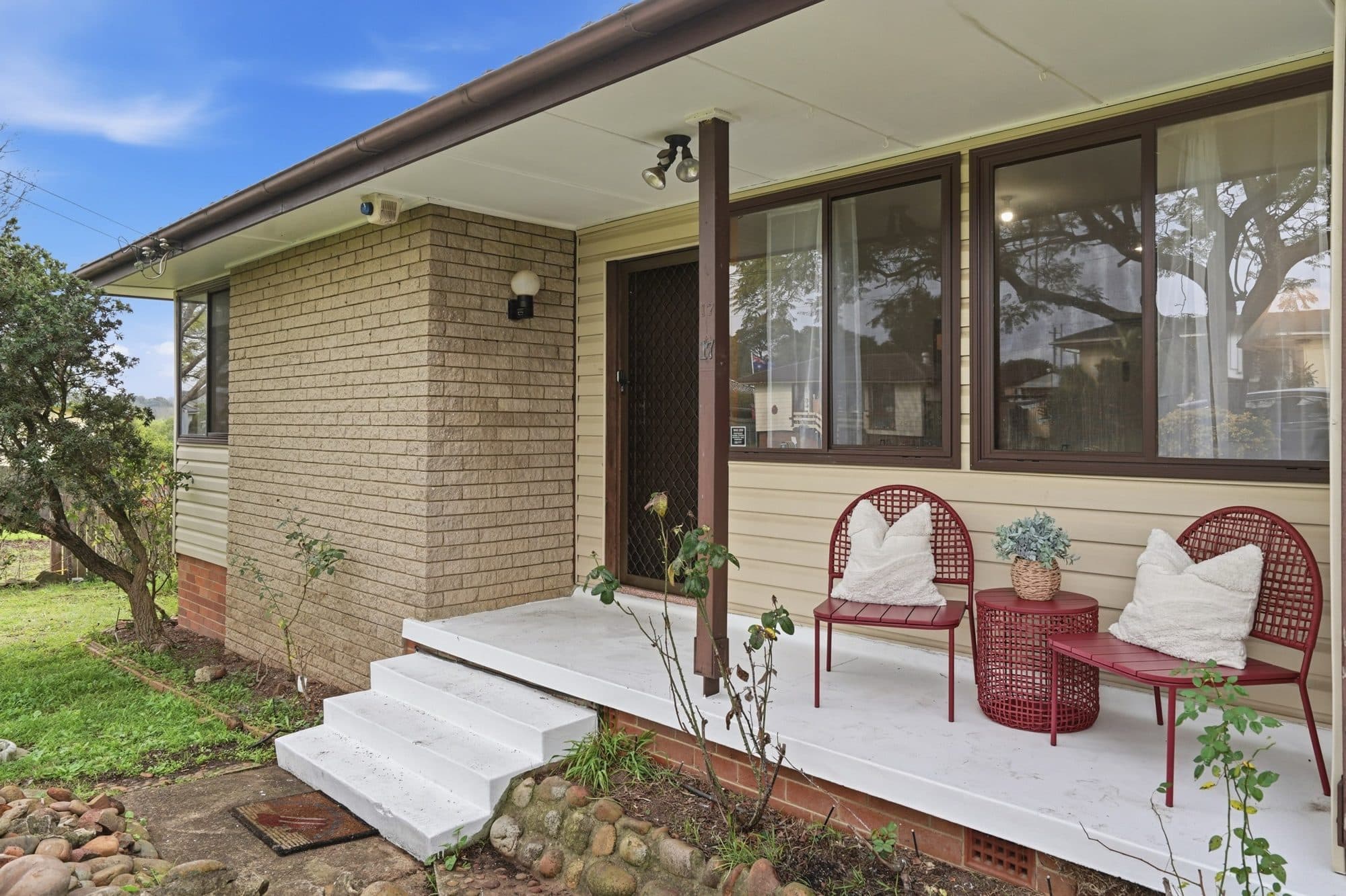 Fantastic First Home or Investment Opportunity at a Realistic Price. Open for inspection Saturday’s at 10:30am.