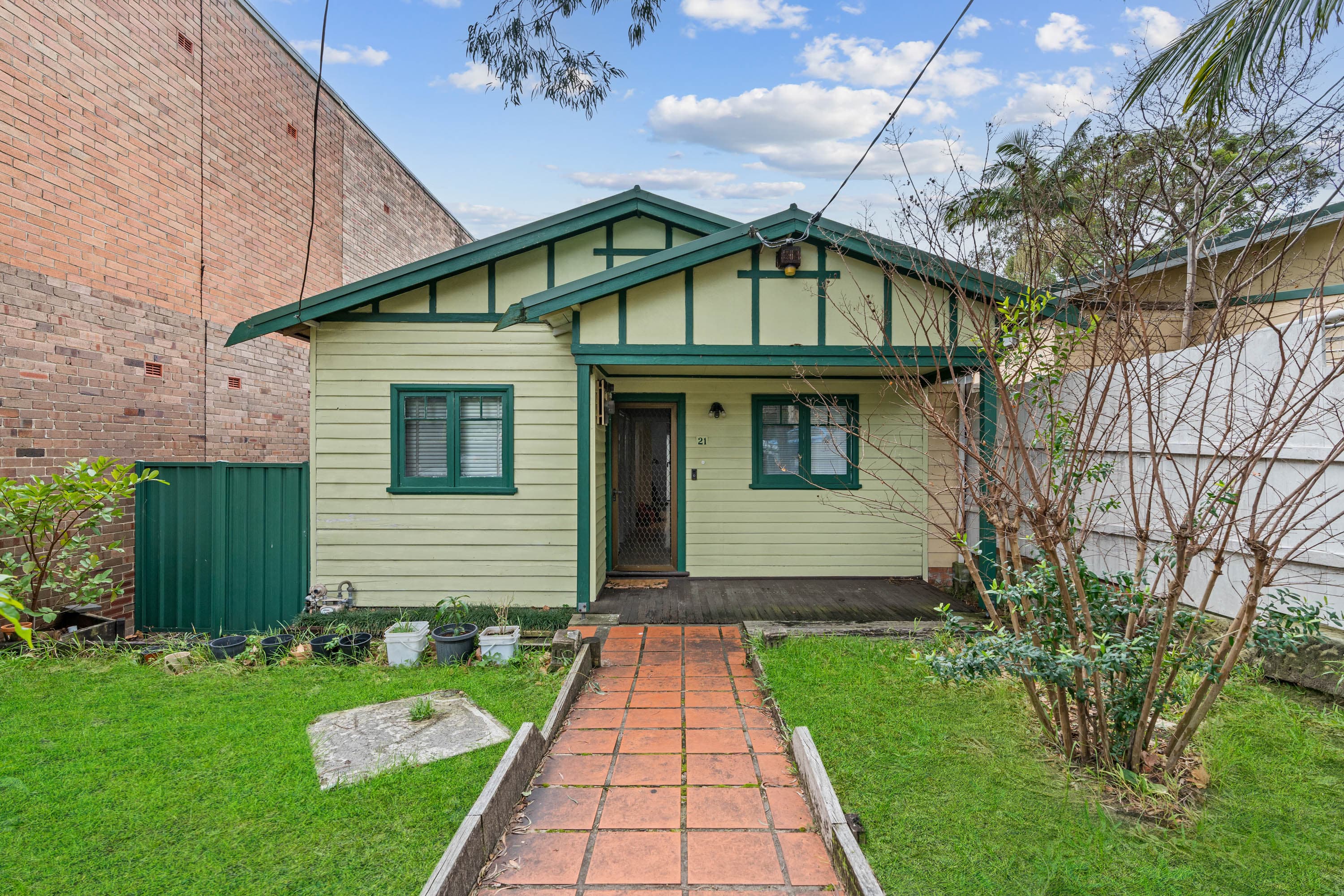 Charming Freestanding Timber Cottage with Endless Potential